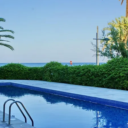 Apartamento Frente Club Nautico La Marina アパート デニア